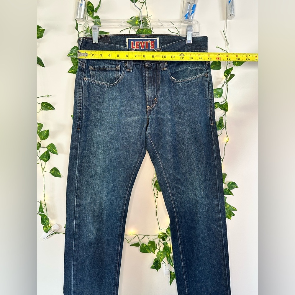 Levi's Men's Classic Indigo Straight Jeans - Picture 3 of 7